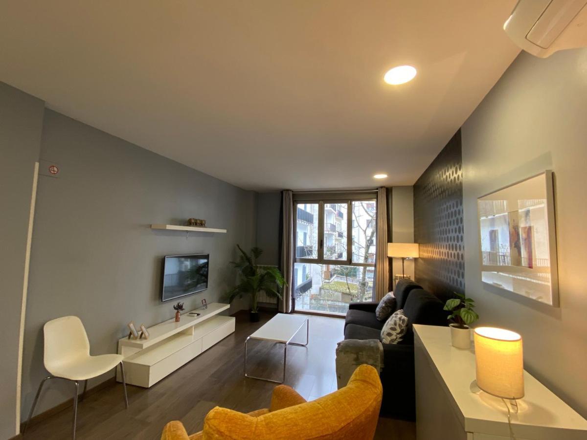Gros City Apartments ซานเซบาสเตียน ภายนอก รูปภาพ